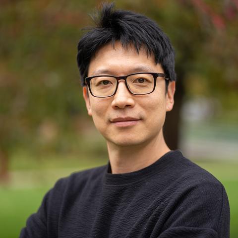 Ivan Lee, associate professor in the Manning College of Information and Computer Sciences at UMass Amherst, and principal investigator of the AHHA Lab